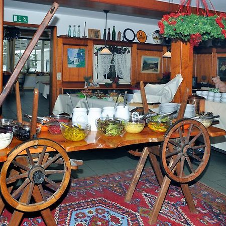 Hotel Zum Baecker Udenhain Екстер'єр фото