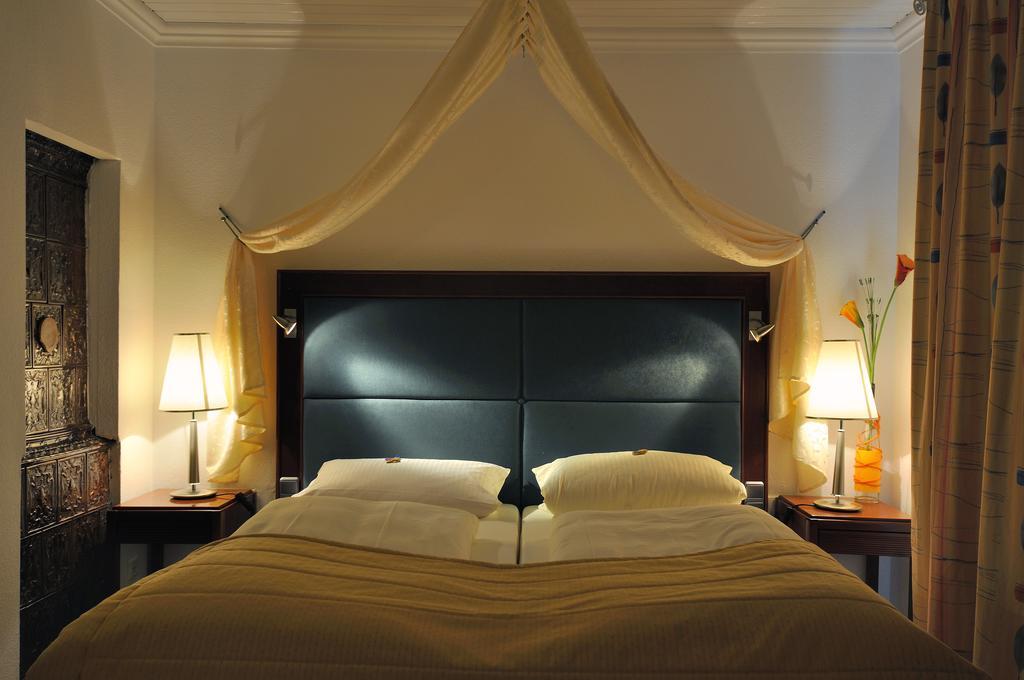 Hotel Zum Baecker Udenhain Екстер'єр фото